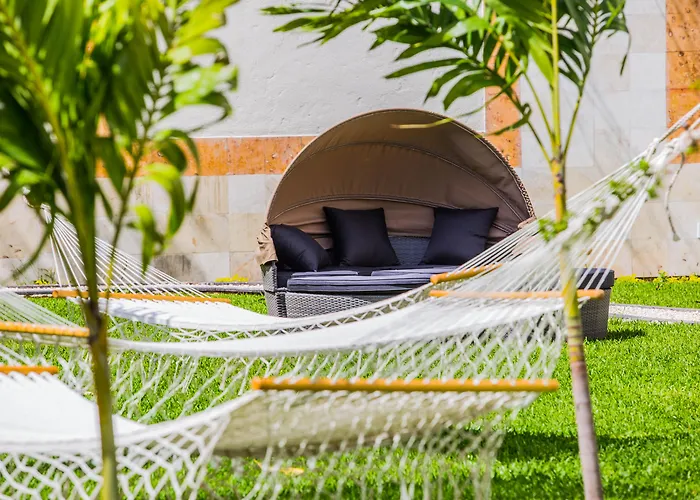 Hotel Palacio Maya